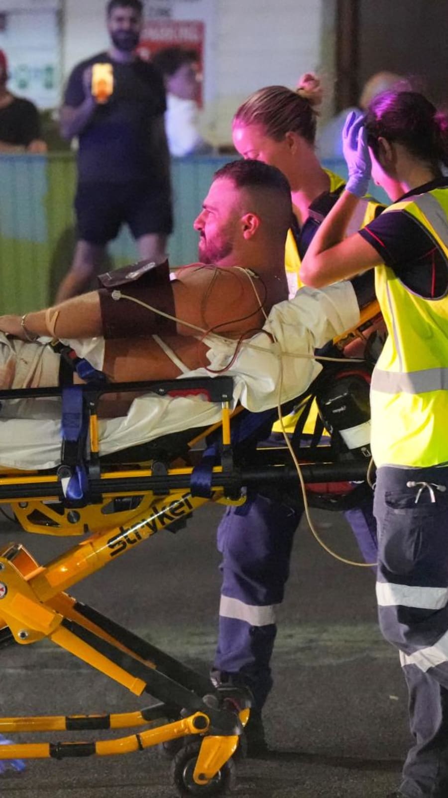 12 dead after shooting at Sydney's Bondi Beach