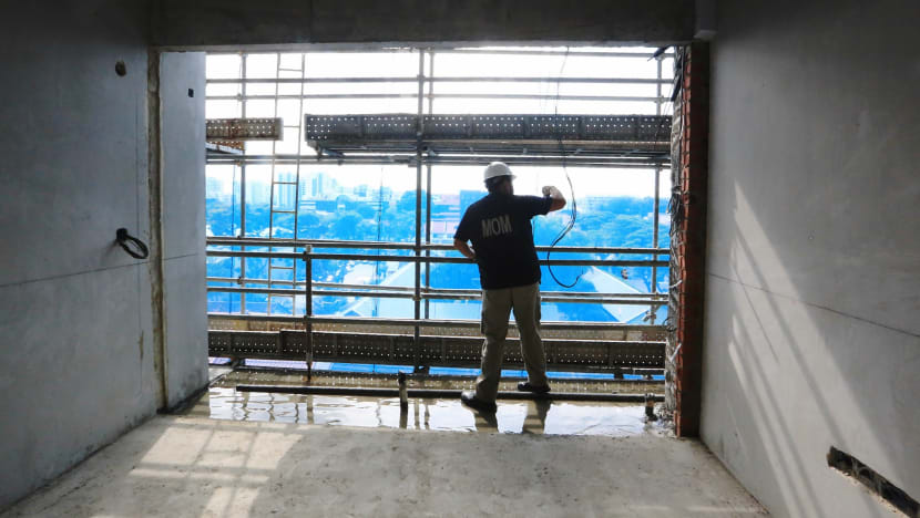 Workplace deaths at 16-year low, but major non-fatal injuries up in 2019