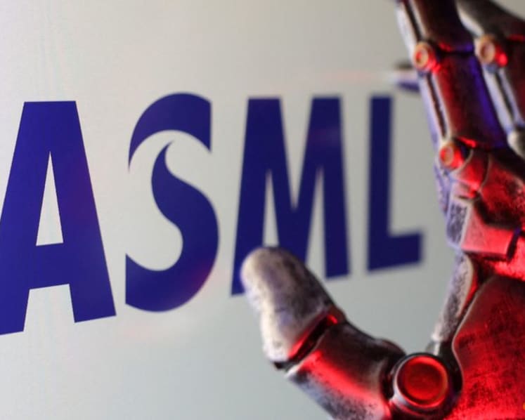 Exclusive-ASML becomes Mistral AI’s top shareholder after leading latest funding round, sources say
