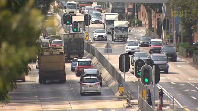 香港现新型碰瓷骗保案 警方接百多宗投报后拘四人