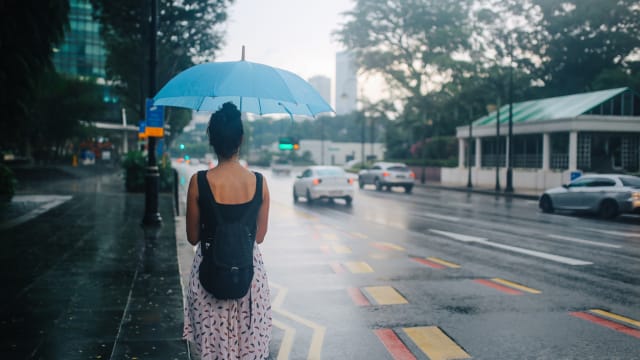 未来两周多雨又凉爽 当局警告突发性淹水风险