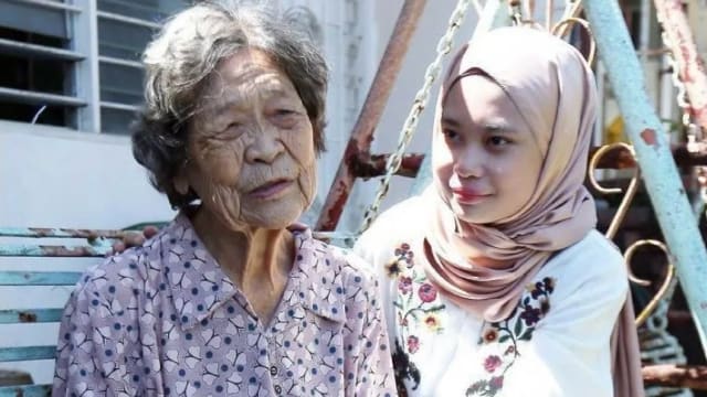马国幼教老师养大印尼女婴 感动人心获模范母亲奖