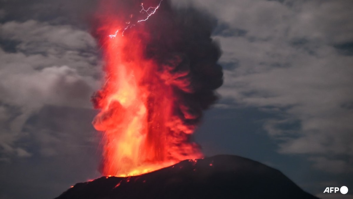 Mount Ibu Erupts: Thousands Defy Evacuation Orders in Indonesia