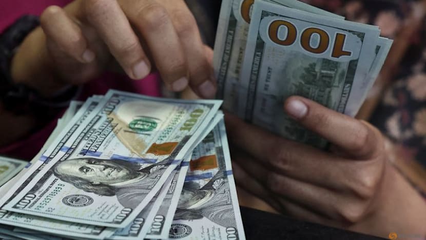 Dollar near two-week high as Warsh boosts rate-hike bets; yen slips past 160