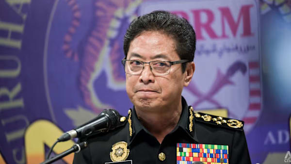  Keberanian sangat penting untuk lawan rasuah, kata ketua pencegahan rasuah Malaysia yang akan bersara 