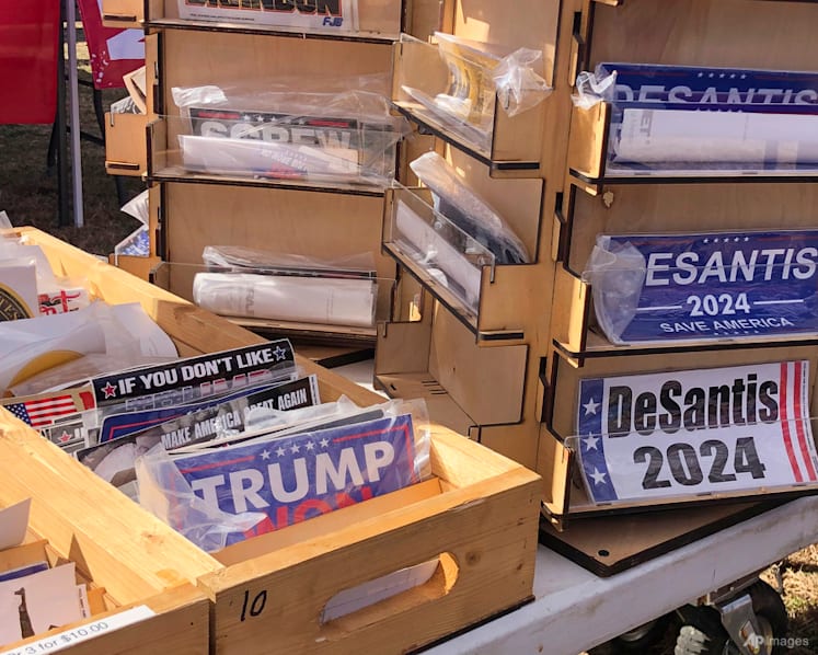 Trump rings in 2023 facing headwinds in his White House run