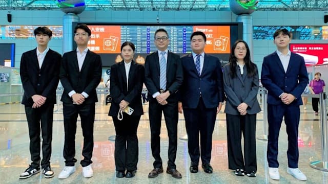 民众党首次正式组团访问中国大陆