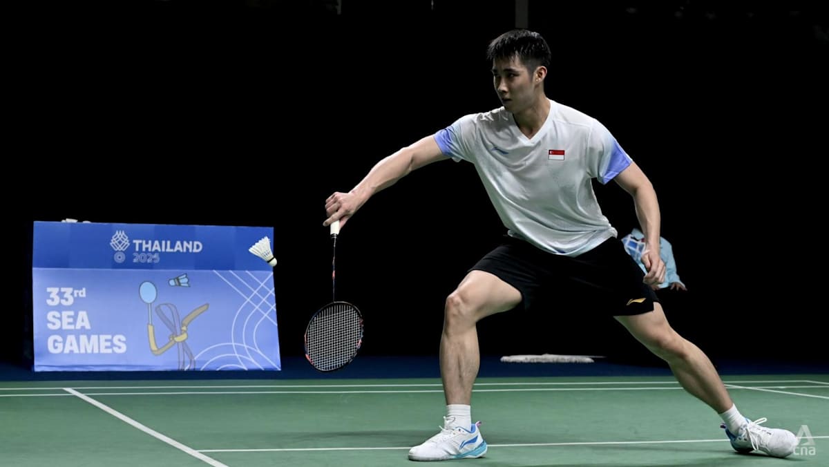 Badminton: Singapore’s Loh Kean Yew upset by unseeded Indonesian opponent, out of SEA Games men’s singles