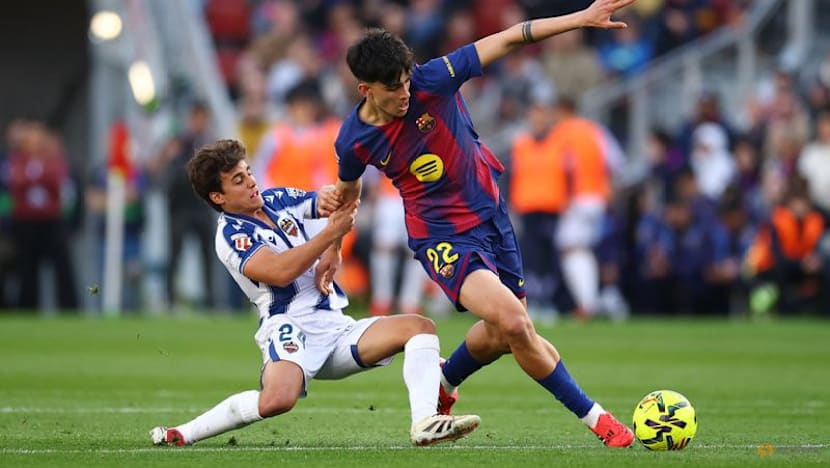 Barcelona return to LaLiga summit with 3-0 win over Levante