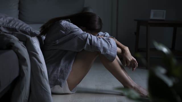 患产后抑郁且婆媳不和 台母怒摔宝宝致脑萎缩