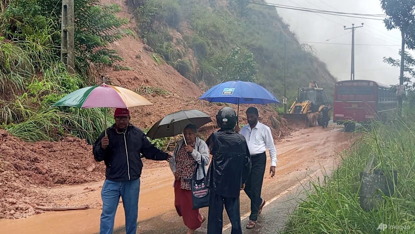 Sri Lanka floods, landslides kill at least 31