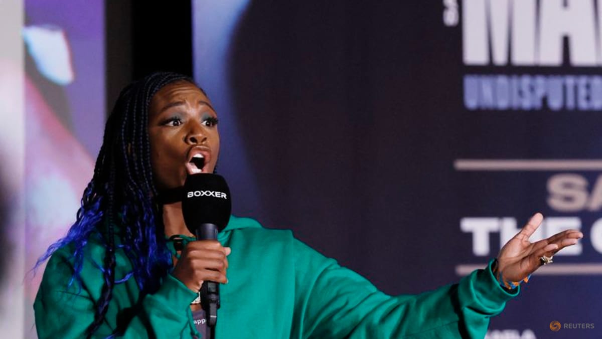 Undisputed heavyweight champ Shields signs $8 million multi-year deal