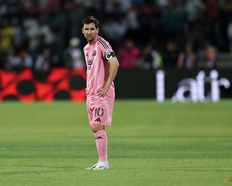 Messi suffers muscle strain, Miami reschedule preseason finale