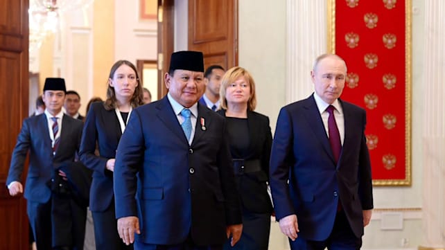Prabowo bertemu empat mata dengan Putin selama 3 jam, apa yang dibahas?