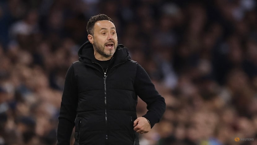 Job not over, says De Zerbi, as Tottenham head to Chelsea with survival close