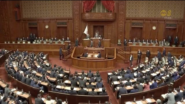 有意改组内阁  岸田文雄：望松野博一继续留任