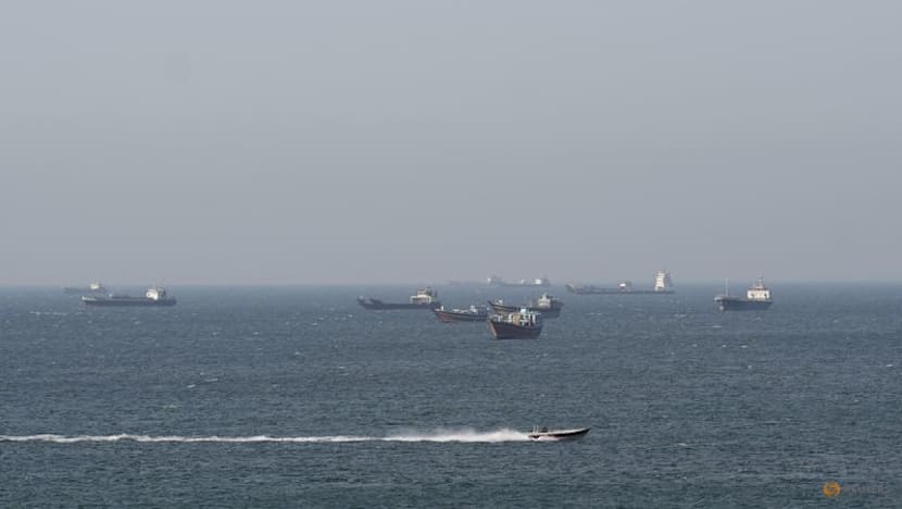 Strait of Hormuz blocked as gaps remain on Iran peace talks