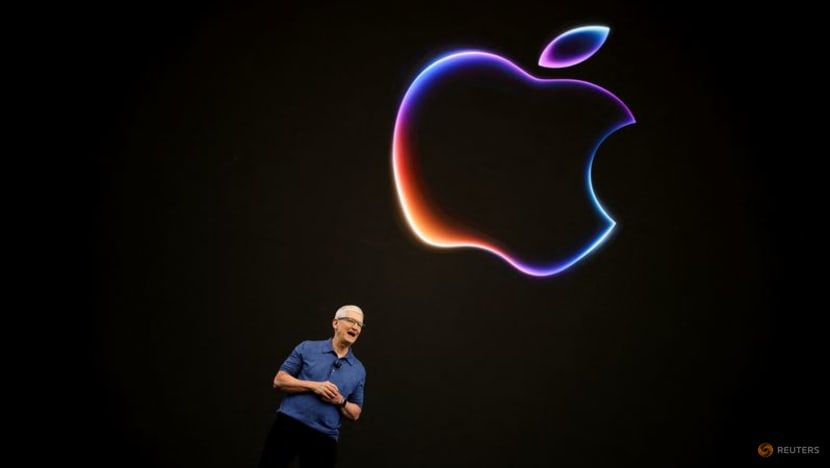 Apple brings ChatGPT to iPhone, unveils Apple Intelligence Apple brings ChatGPT to iPhone, unveils Apple Intelligence