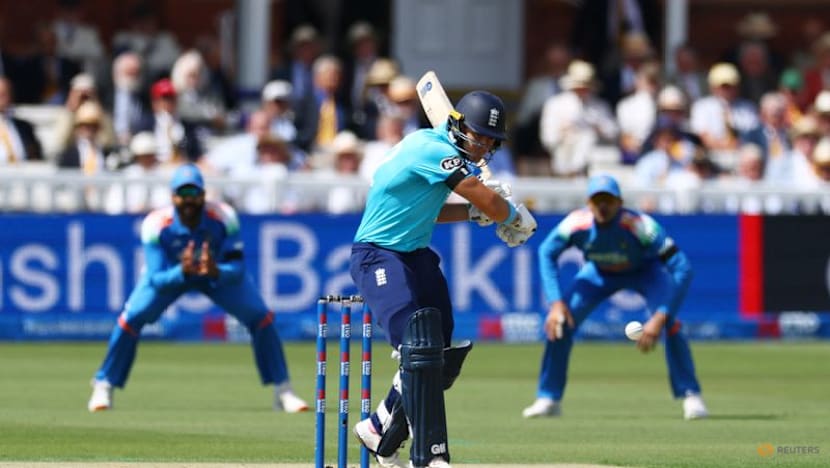 England's Bethell to miss The Hundred with knee injury