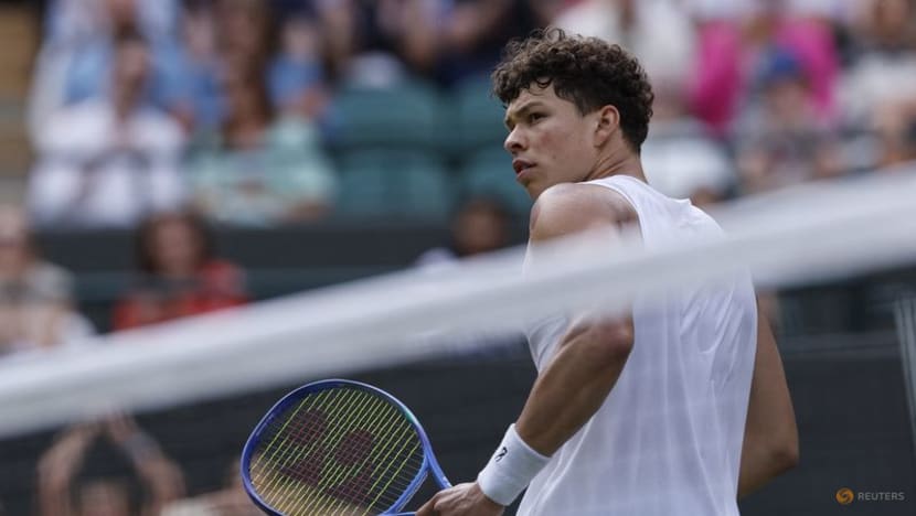 Sinner tames Shelton to reach Wimbledon semi-finals