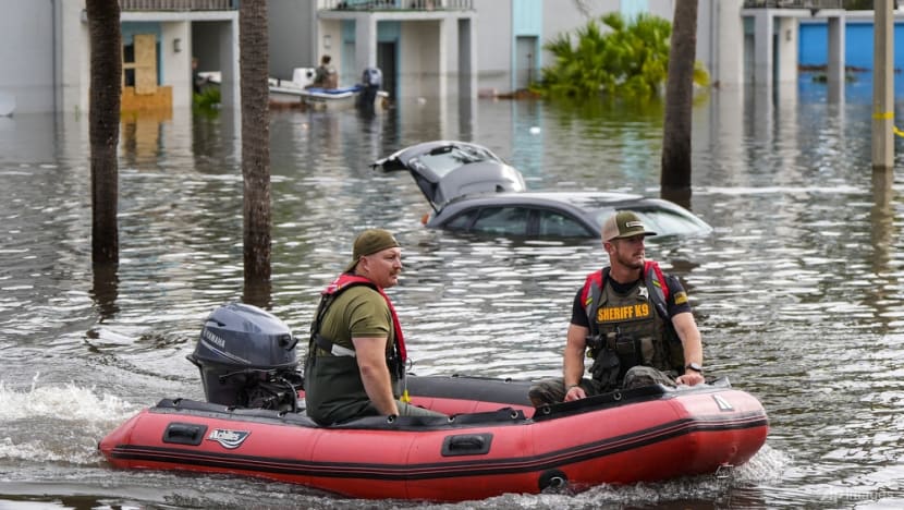 Hurricane Milton leaves at least 10 dead, millions without power in Florida Hurricane Milton leaves at least 10 dead, millions without power in Florida