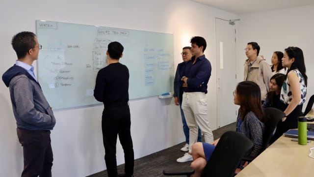 我国泳将约瑟林退役后 转投创投行业