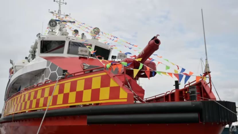  SCDF lancar kapal penyelamat terbaharu 'Blue Dolphin'