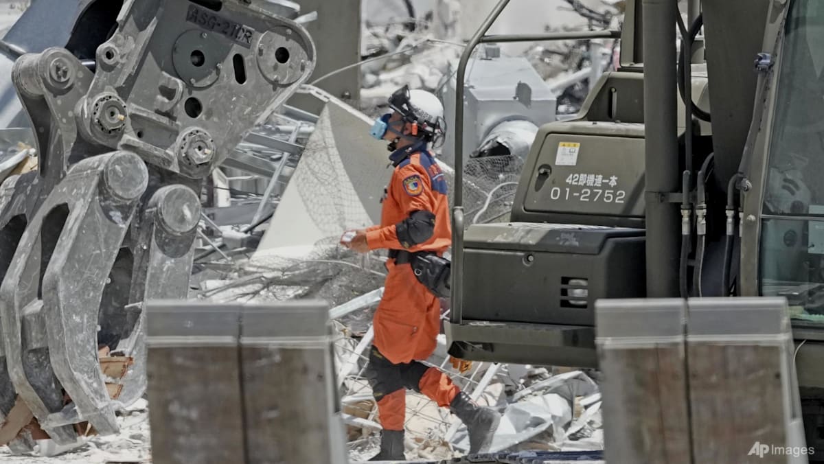 Japan quake: Elderly woman with apparent heat stroke found dead while taking shelter in car