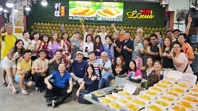 榴梿飘香，岁月溢金　他们重塑人生，从参加《黄金年华之斗歌竞艺》开始！