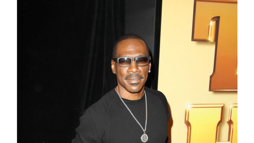 Eddie Murphy returns to Saturday Night Live