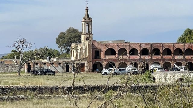 墨西哥发生袭击事件 至少12人死十人伤