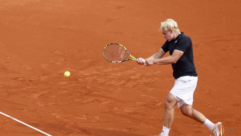 German teen Dedura-Palomero makes most of Monfils' Munich pullout German teen Dedura-Palomero makes most of Monfils' Munich pullout