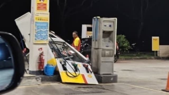 狮城司机疑忘拔油枪毁油泵 马国警方展开调查