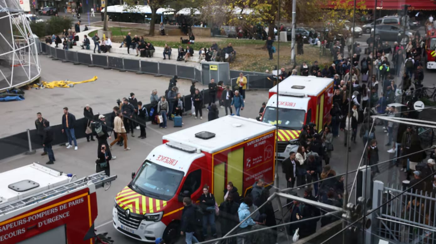 巴黎警方在蒙帕纳斯火车站开枪击伤一名持刀男子