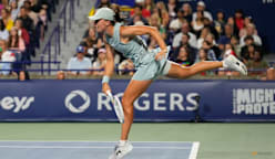 Swiatek reaches her first final of season at Canadian Open, to face Rybakina