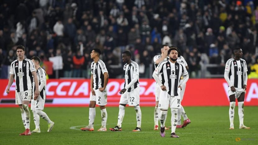 Vlahovic misses penalty as Juve suffer shock Coppa Italia exit to Empoli
