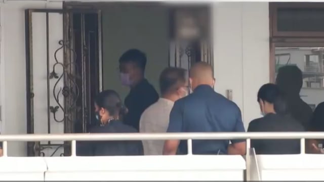 涉嫌杀害养父 31岁女儿被控谋杀罪