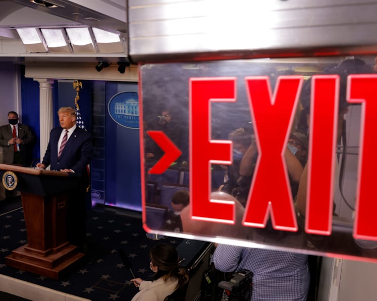 How to leave high office graciously and how not to