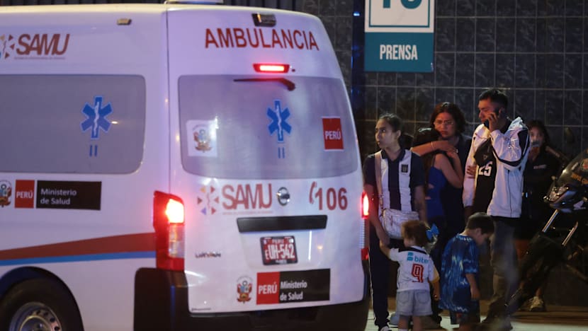 காற்பந்தில் 'சம்பவம்' - 47 பேர் காயம்