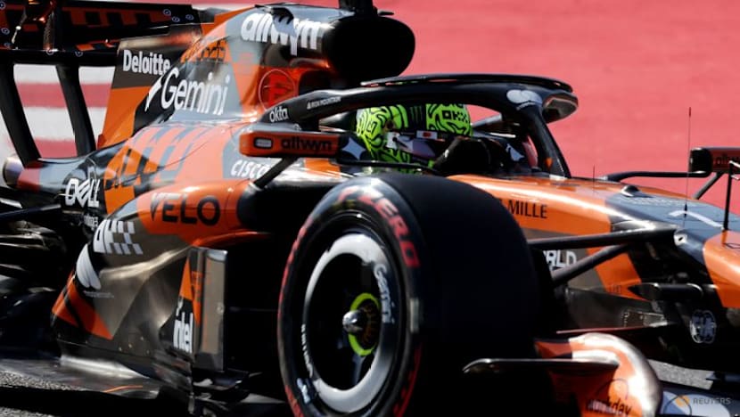 Norris fastest ahead of Russell in second Barcelona practice