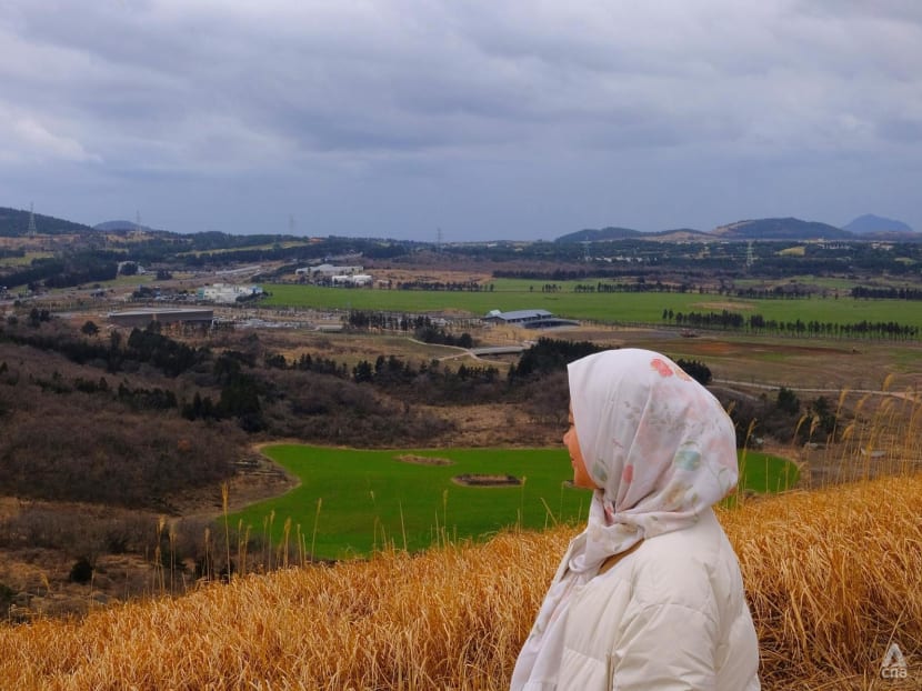 On my babymoon in Jeju, I embraced the changes to my pregnant body and learned to trust it again