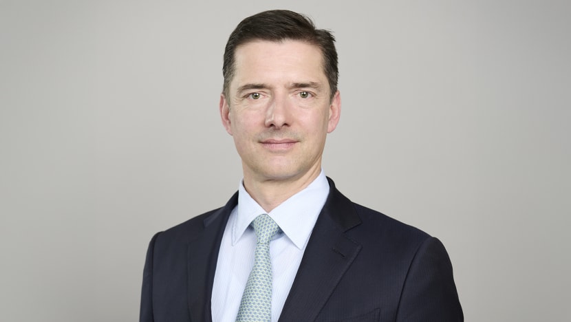 Opening doors to the world of alternative investments Opening doors to the world of alternative investments