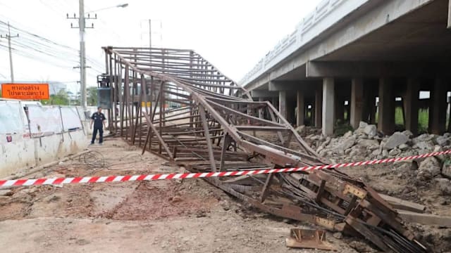曼谷拉玛二路工程再夺命 打桩机倾倒砸死工人