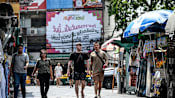 Thailand-tourists-bangkok-5