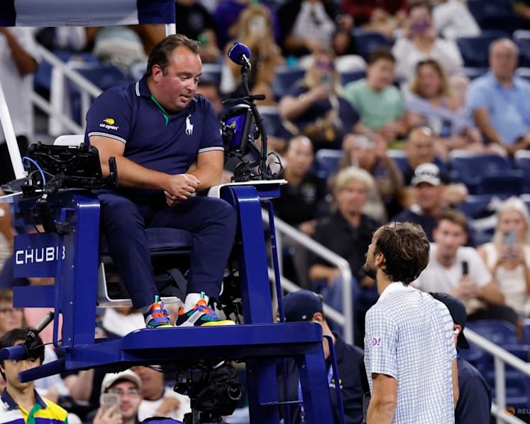 Sabalenka, Djokovic win before Medvedev tirade sparks chaos at US Open