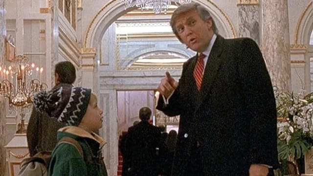 靠威胁利诱才得以客串“Home Alone 2”？Donald Trump打脸导演说辞！