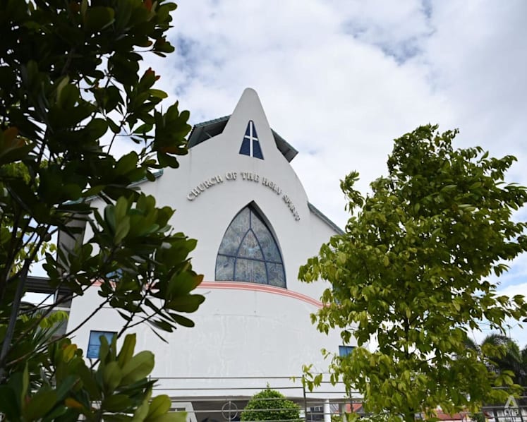 Man arrested over allegedly assaulting priest at Church of the Holy Spirit