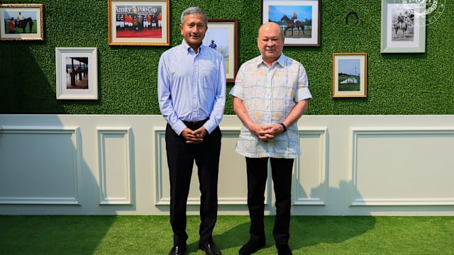  维文访柔会见马国元首 并为驻新山总领事馆新办事处揭幕