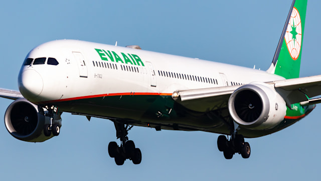 空服人员抱病上班后离世 长荣航空展开调查