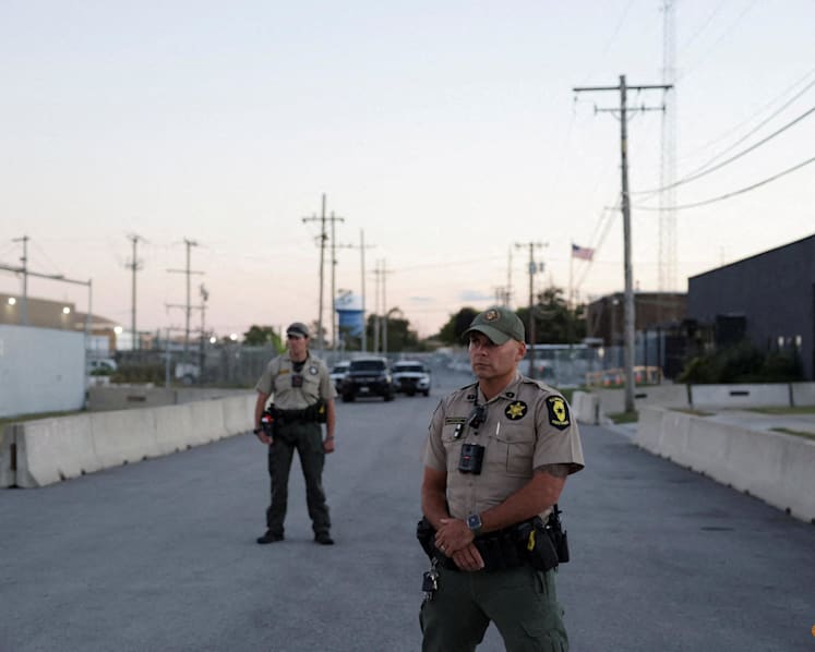 National Guard poised to enter Chicago as Trump calls for jailing Democratic leaders  